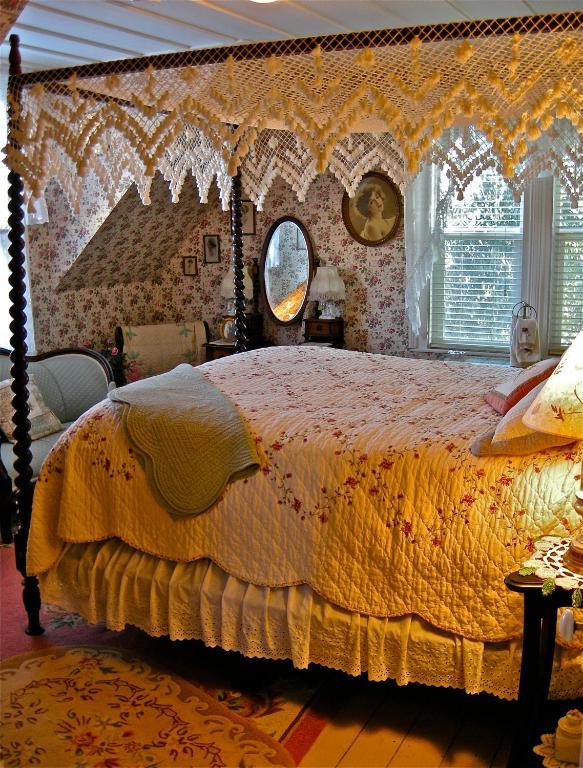 The Old Tower House Bed & Breakfast 北本德 客房 照片