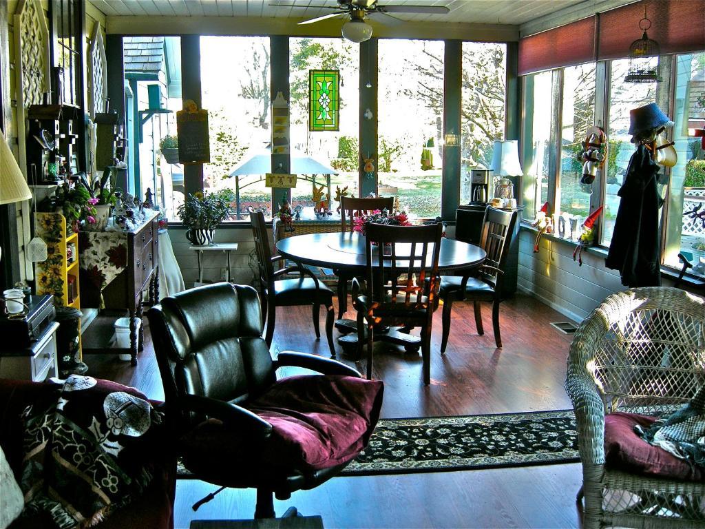 The Old Tower House Bed & Breakfast 北本德 外观 照片